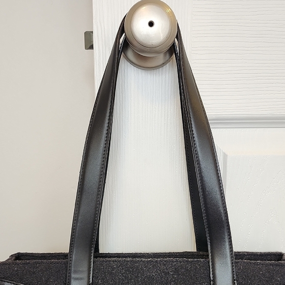 DKNYC Black Structured Tote Bag with Wool Inserts - Picture 4 of 13